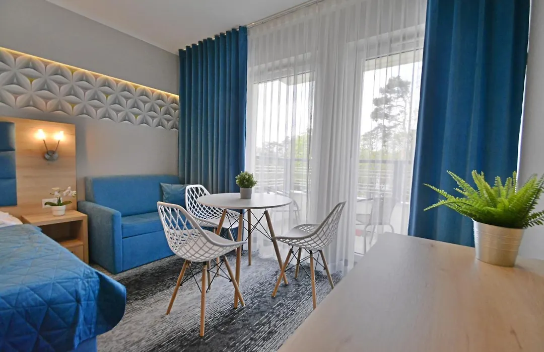 Osiedle Cesarskie Apartamenty - Parking - Apartamenty Bryza-1